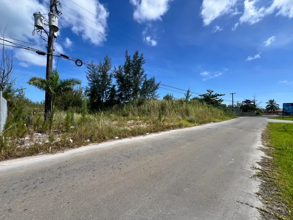 Perpall Tract 2.25 Acres New Providence Paradise Island BS