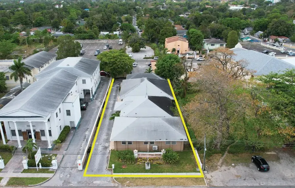 Collins Avenue 54 New Providence Paradise Island BS