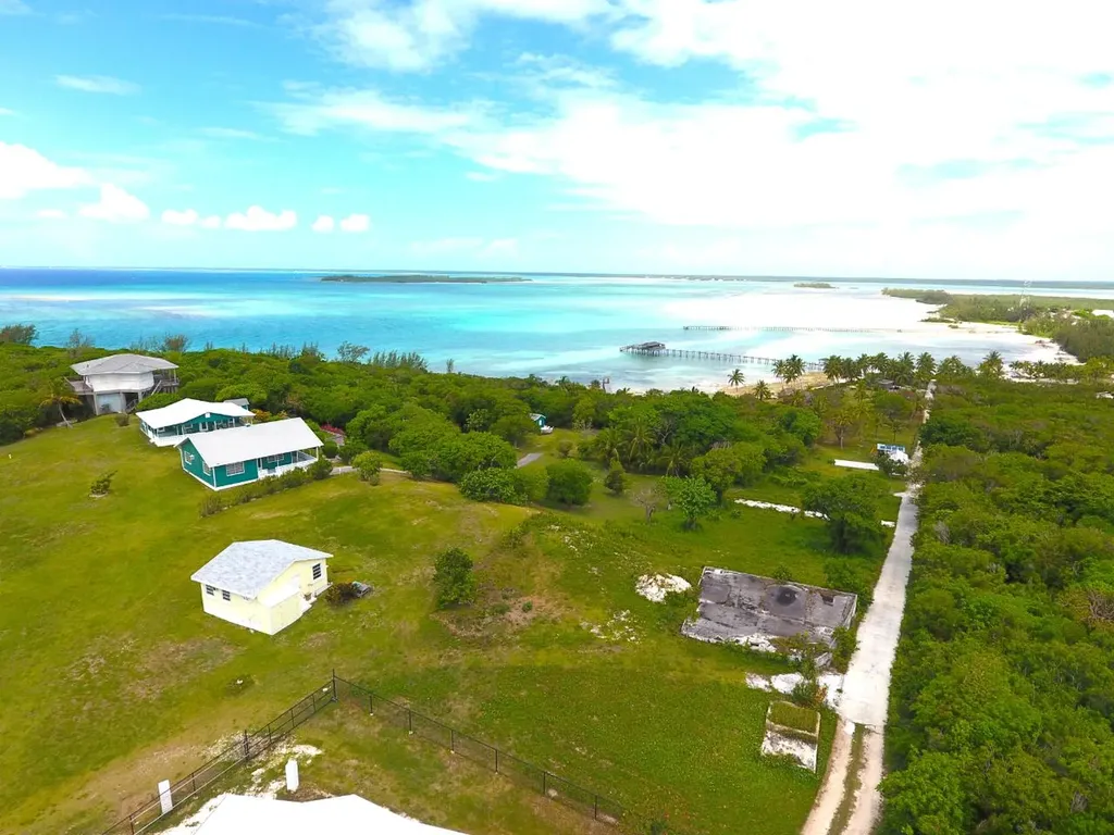 Cherokee Hilltop 16 Abaco BS