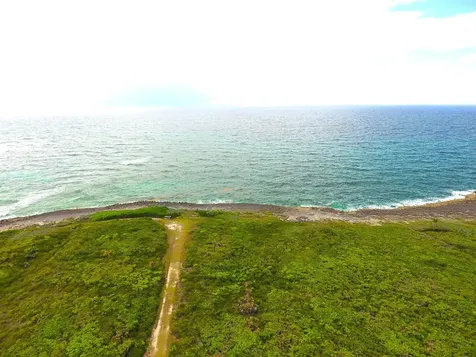 Cherokee Hilltop 16 Abaco BS