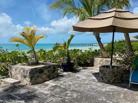 Rock Shore Eleuthera BS