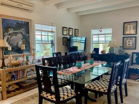 Rock Shore Eleuthera BS