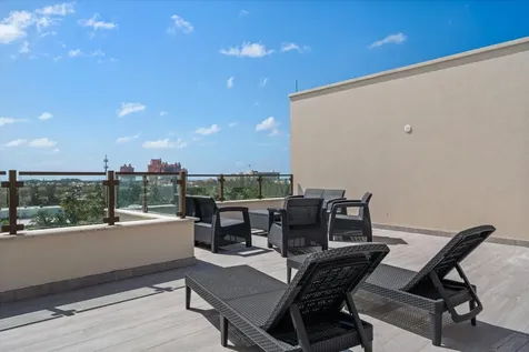 Penthouse 9 - Thirty Six New Providence Paradise Island BS