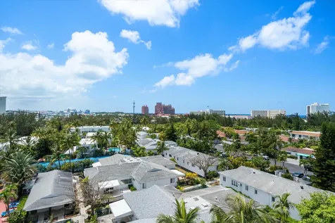 Penthouse 9 - Thirty Six New Providence Paradise Island BS