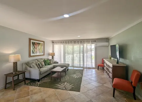 Bay Street, Marsh Harbour Abaco BS