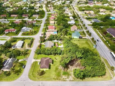 Ericson Drive 15 Grand Bahama Freeport BS