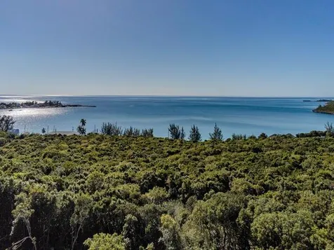 Lot 19 Eleuthera BS