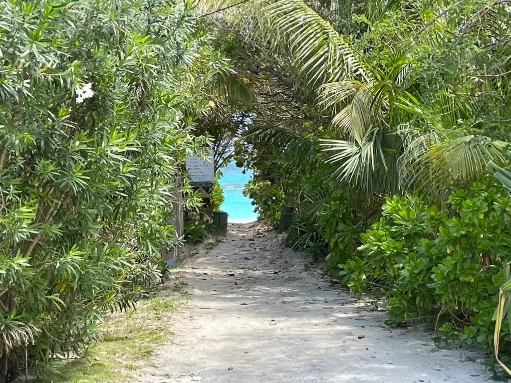 11 Triana Shores Eleuthera BS