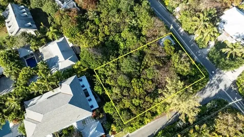 11 Triana Shores Eleuthera BS