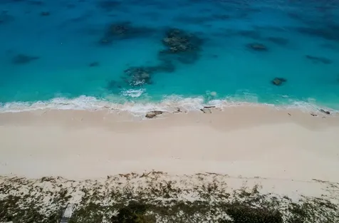 Sandy Point, Columbus Lan San Salvador BS