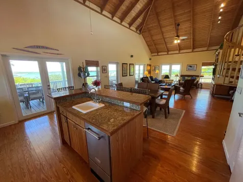 Pineapple Pointe Abaco BS