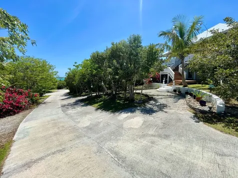 Pineapple Pointe Abaco BS