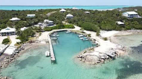 Pineapple Pointe Abaco BS