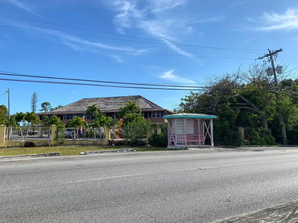 Peacock Lane Grand Bahama Freeport BS