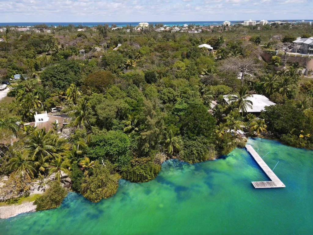 Oakhill Road New Providence Paradise Island BS
