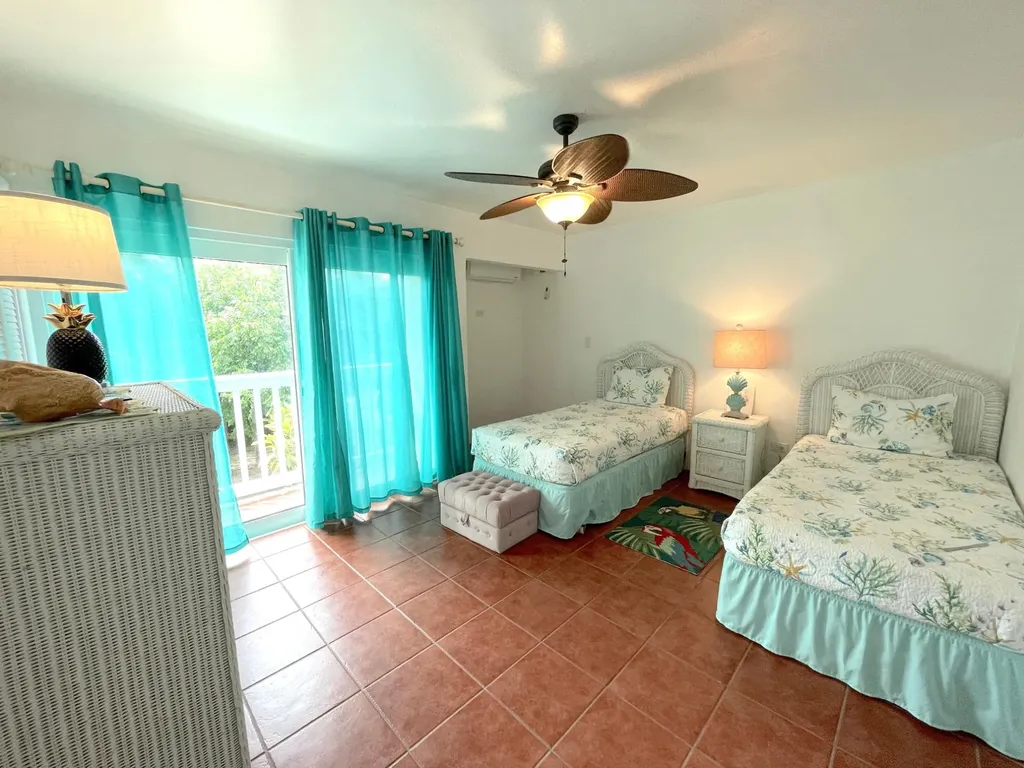 Island Oasis Long Island BS