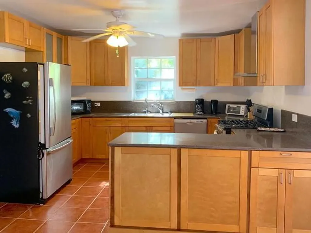 Island Oasis Long Island BS