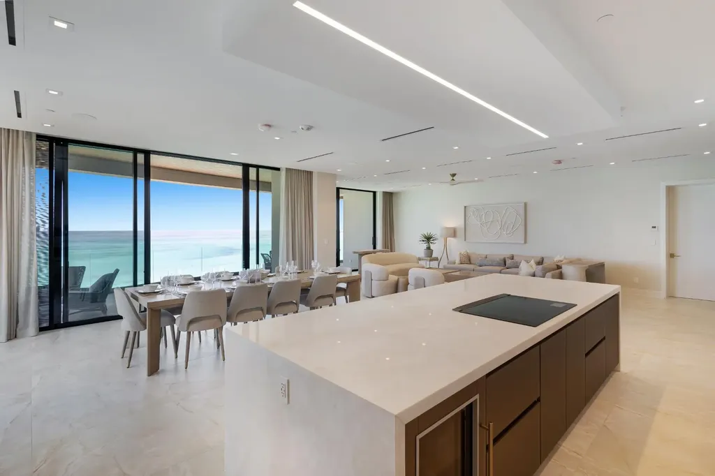 Aqualina Residence 1104 New Providence Paradise Island BS