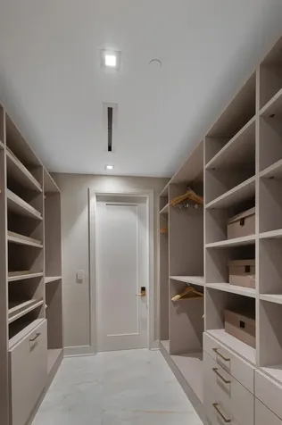 Aqualina Residence 1104 New Providence Paradise Island BS