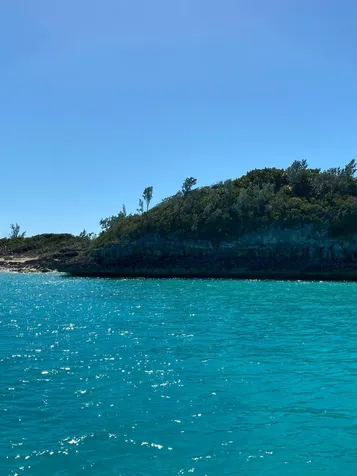 Queens Highway West 1 Exuma BS