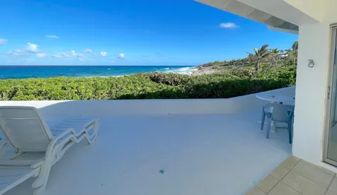 3/3 Oceanfront Home Long Island BS