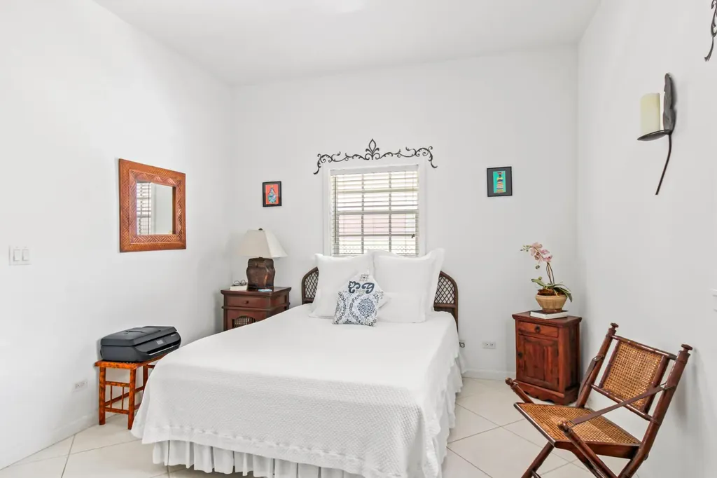 Royall Beach Estates New Providence Paradise Island BS