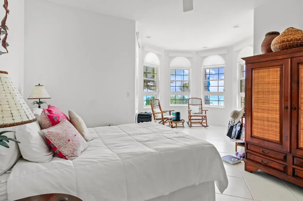 Royall Beach Estates New Providence Paradise Island BS