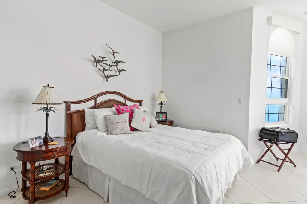 Royall Beach Estates New Providence Paradise Island BS