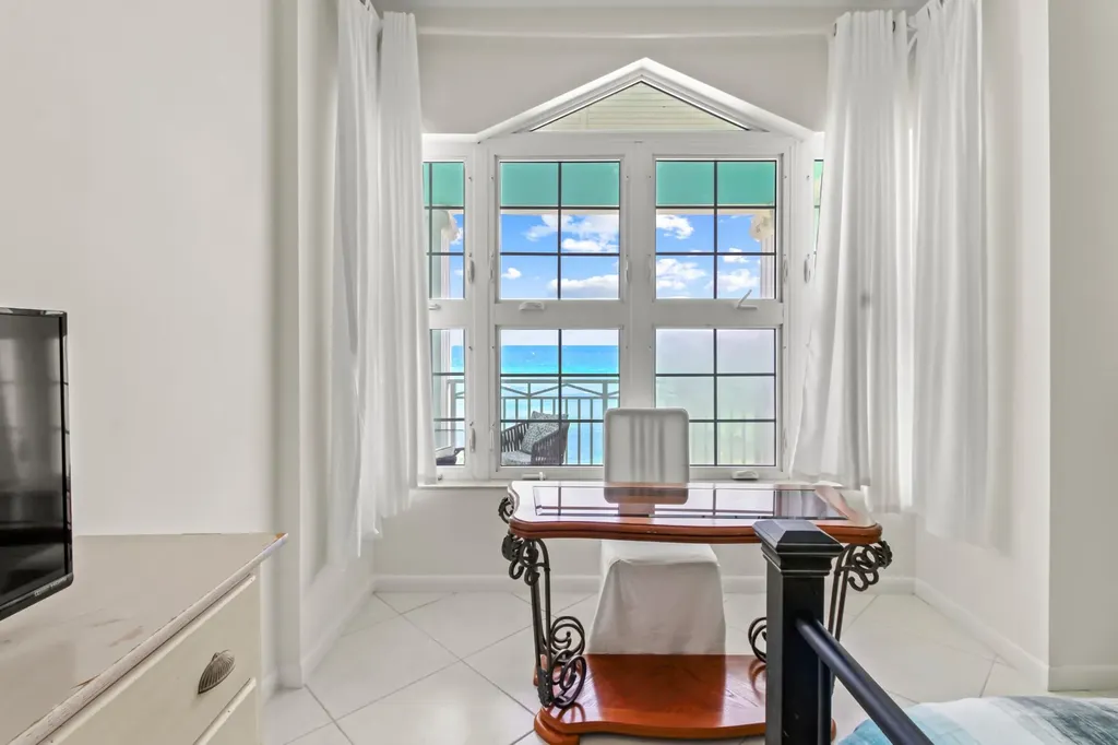 Royall Beach Estates New Providence Paradise Island BS