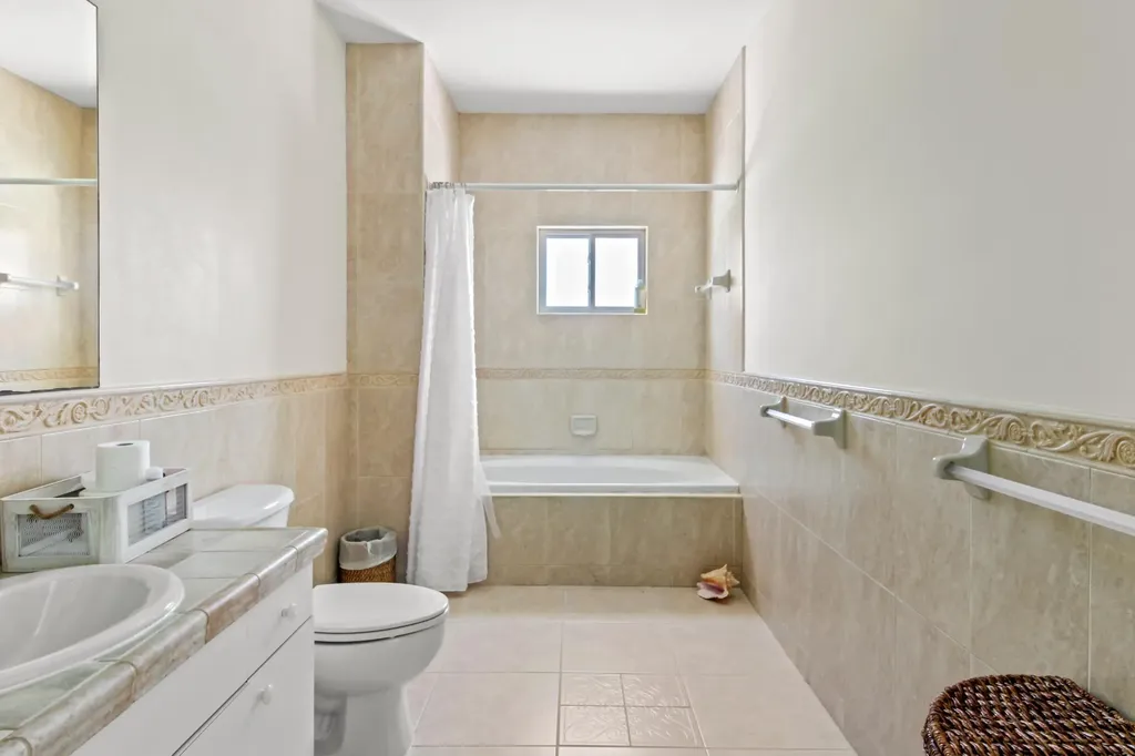 Royall Beach Estates New Providence Paradise Island BS