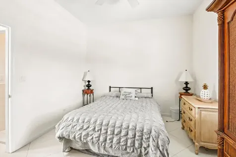 Royall Beach Estates New Providence Paradise Island BS