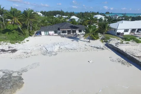 Tangled Up In Blue Abaco BS