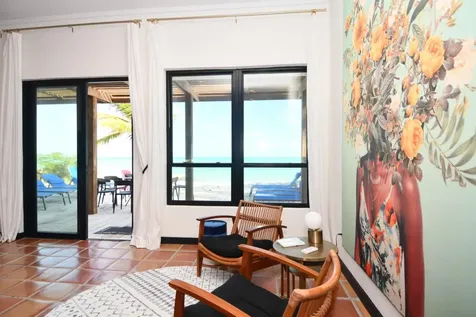 Tangled Up In Blue Abaco BS