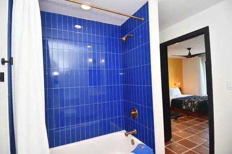 Tangled Up In Blue Abaco BS