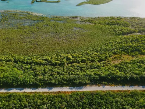 Lot 786/787 Lakefront Avenue Exuma BS