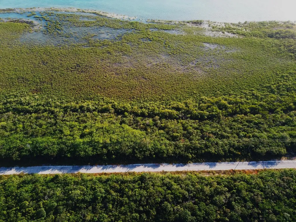 Lot 794/795 Lakefront Avenue Exuma BS