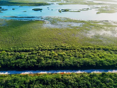 Lot 794/795 Lakefront Avenue Exuma BS