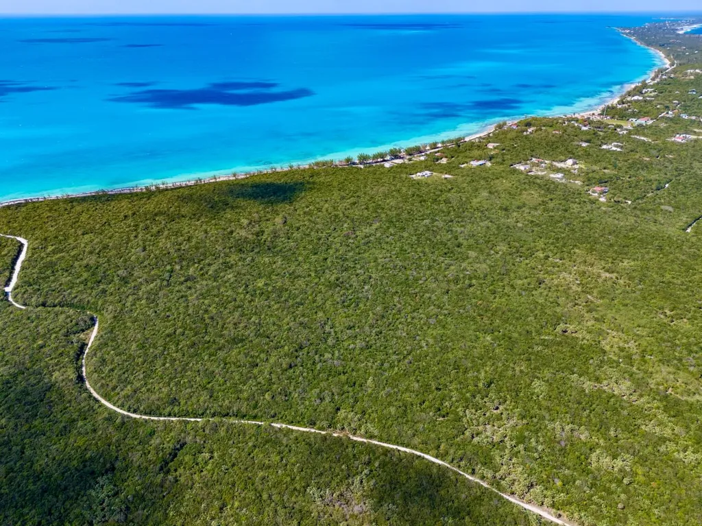 34 Acres James Cistern Commercial Eleuthera BS