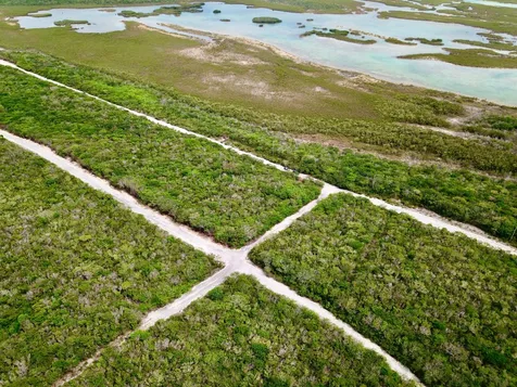 Lot 790/791 Lakefront Avenue Exuma BS