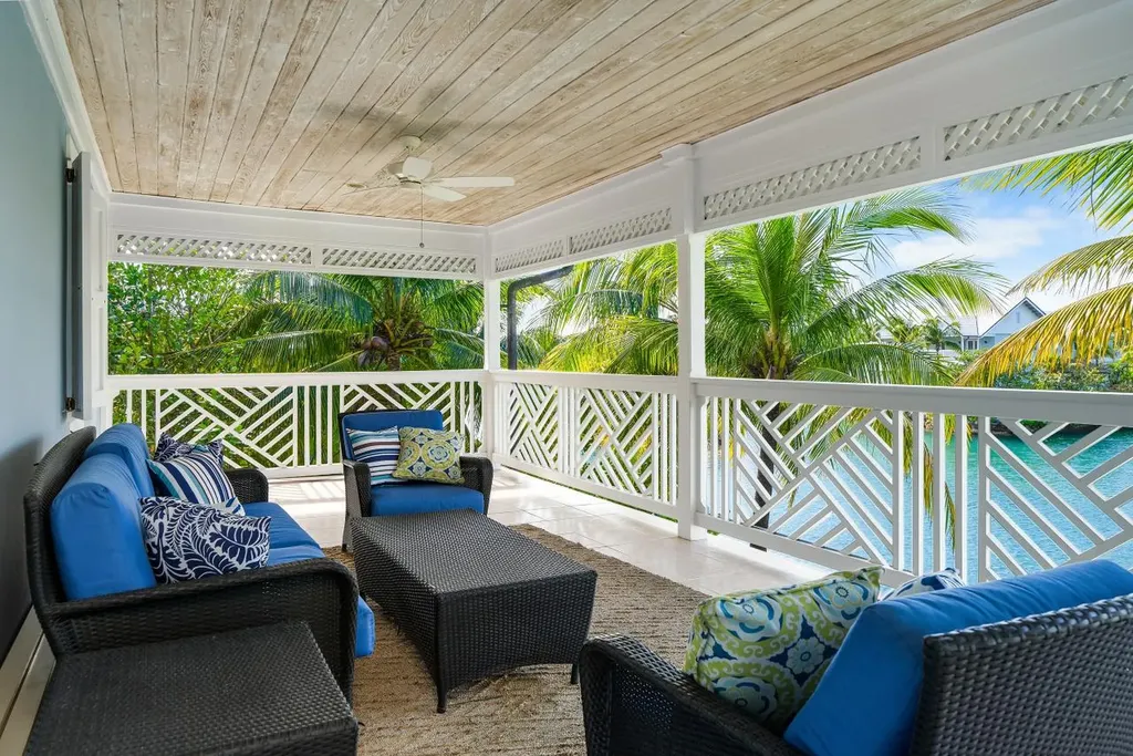 7 Beach Island | Old Fort New Providence Paradise Island BS