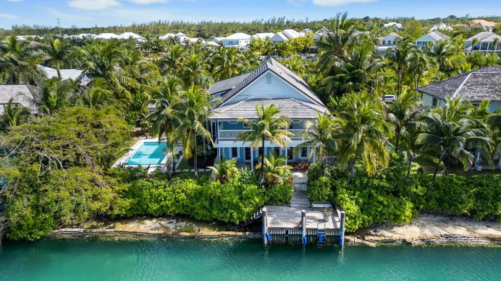 7 Beach Island | Old Fort New Providence Paradise Island BS