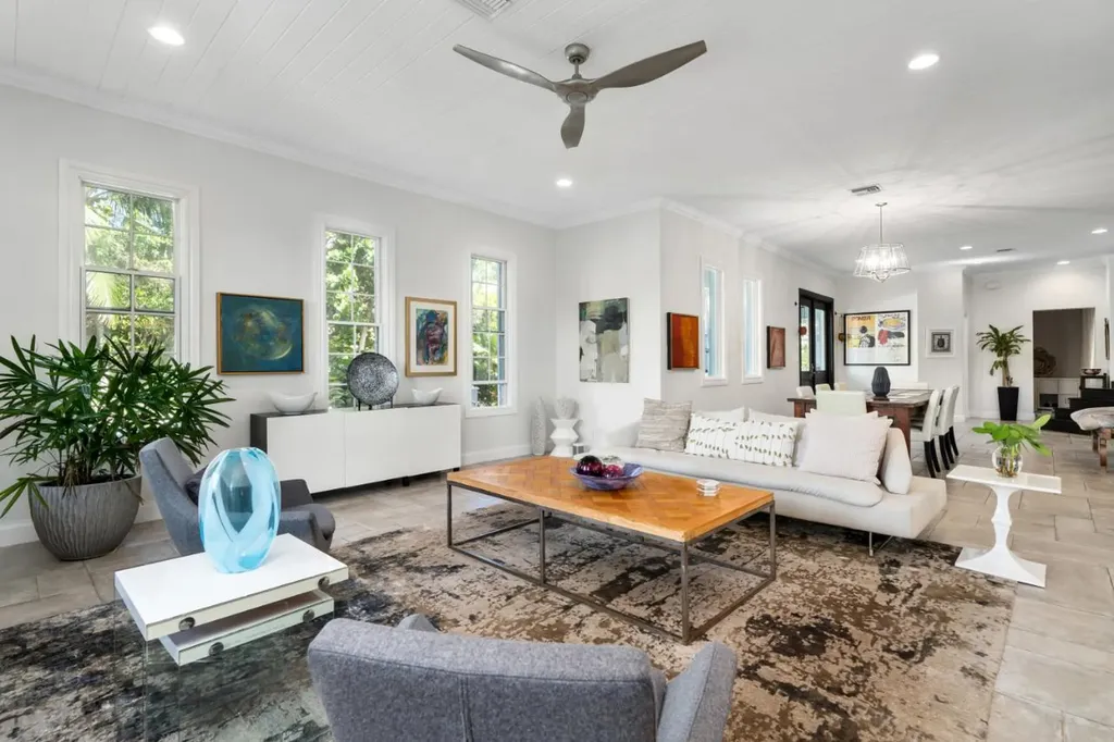 7 Beach Island | Old Fort New Providence Paradise Island BS