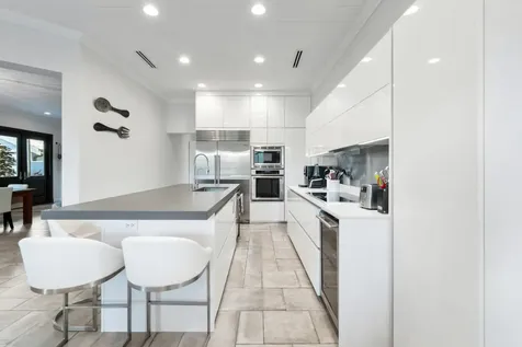 7 Beach Island | Old Fort New Providence Paradise Island BS