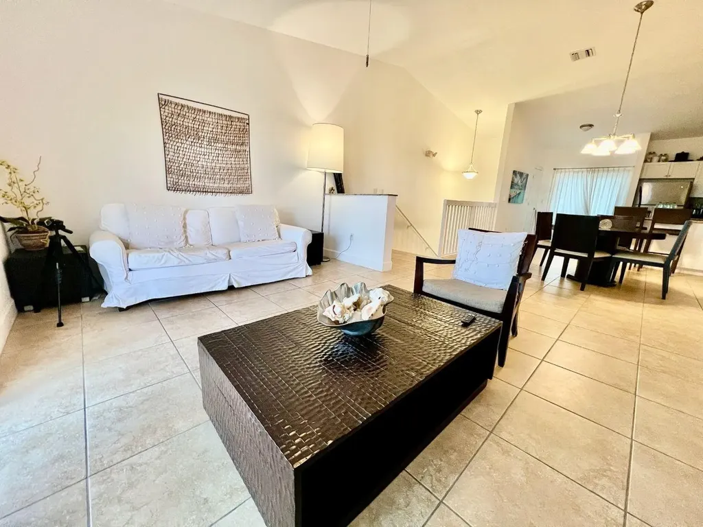 Bimini Bay La Concha Cond Bimini BS