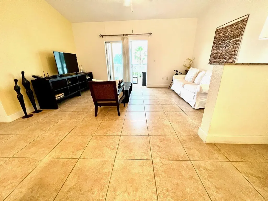 Bimini Bay La Concha Cond Bimini BS