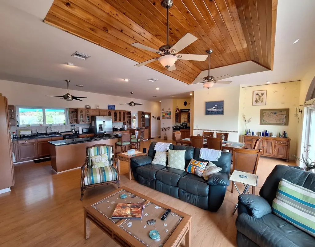 Caravelle Road Exuma BS