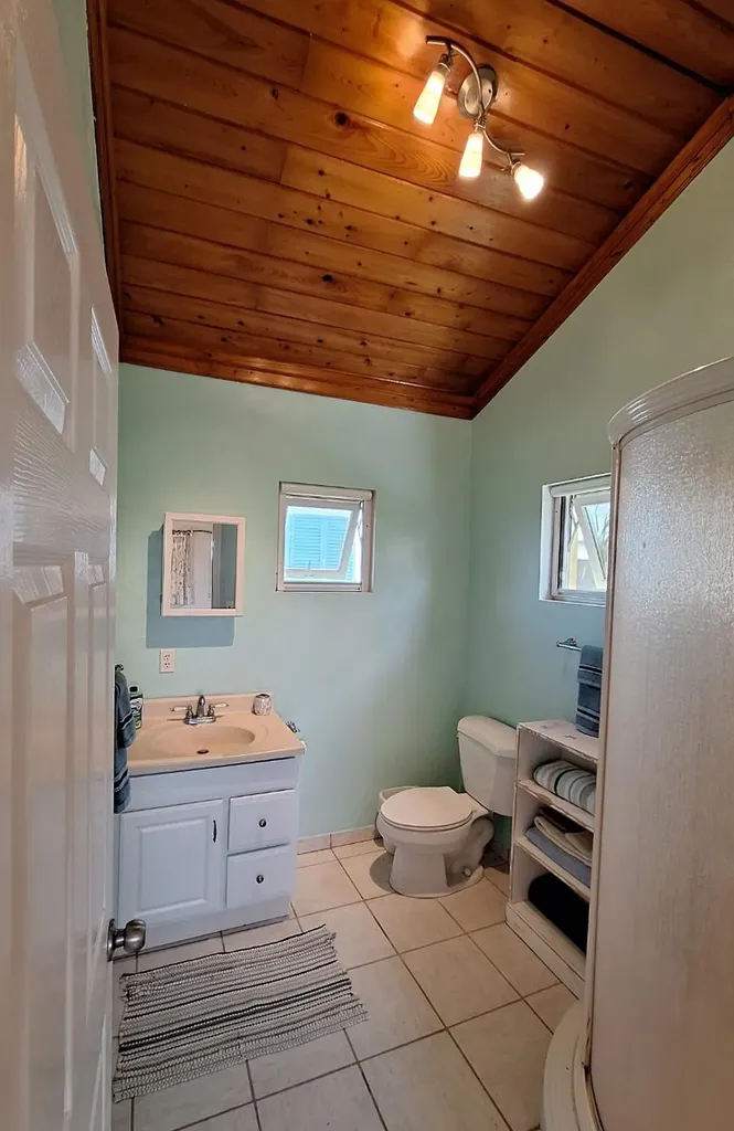 Caravelle Road Exuma BS