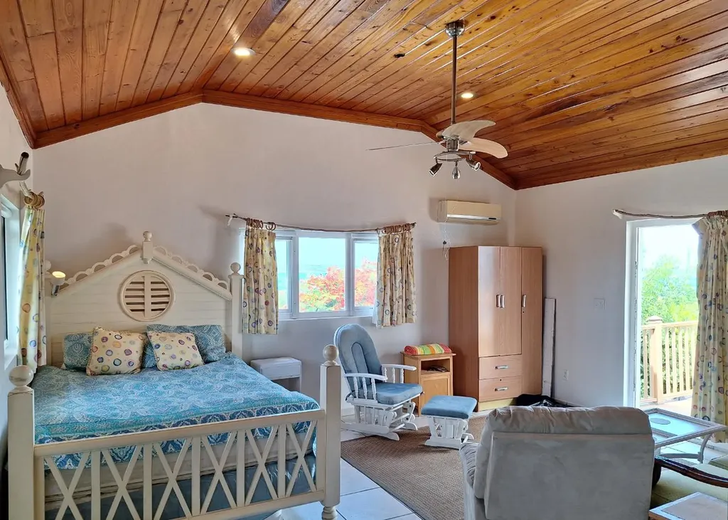 Caravelle Road Exuma BS