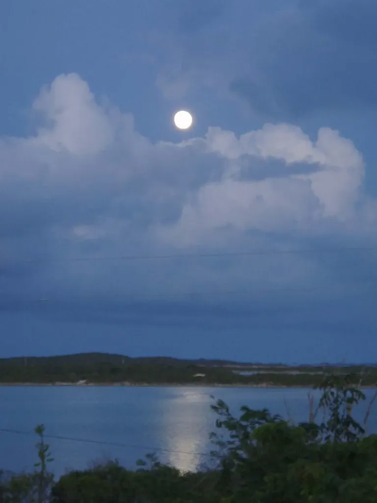 Caravelle Road Exuma BS