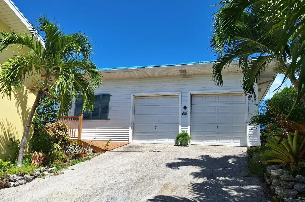 Caravelle Road Exuma BS